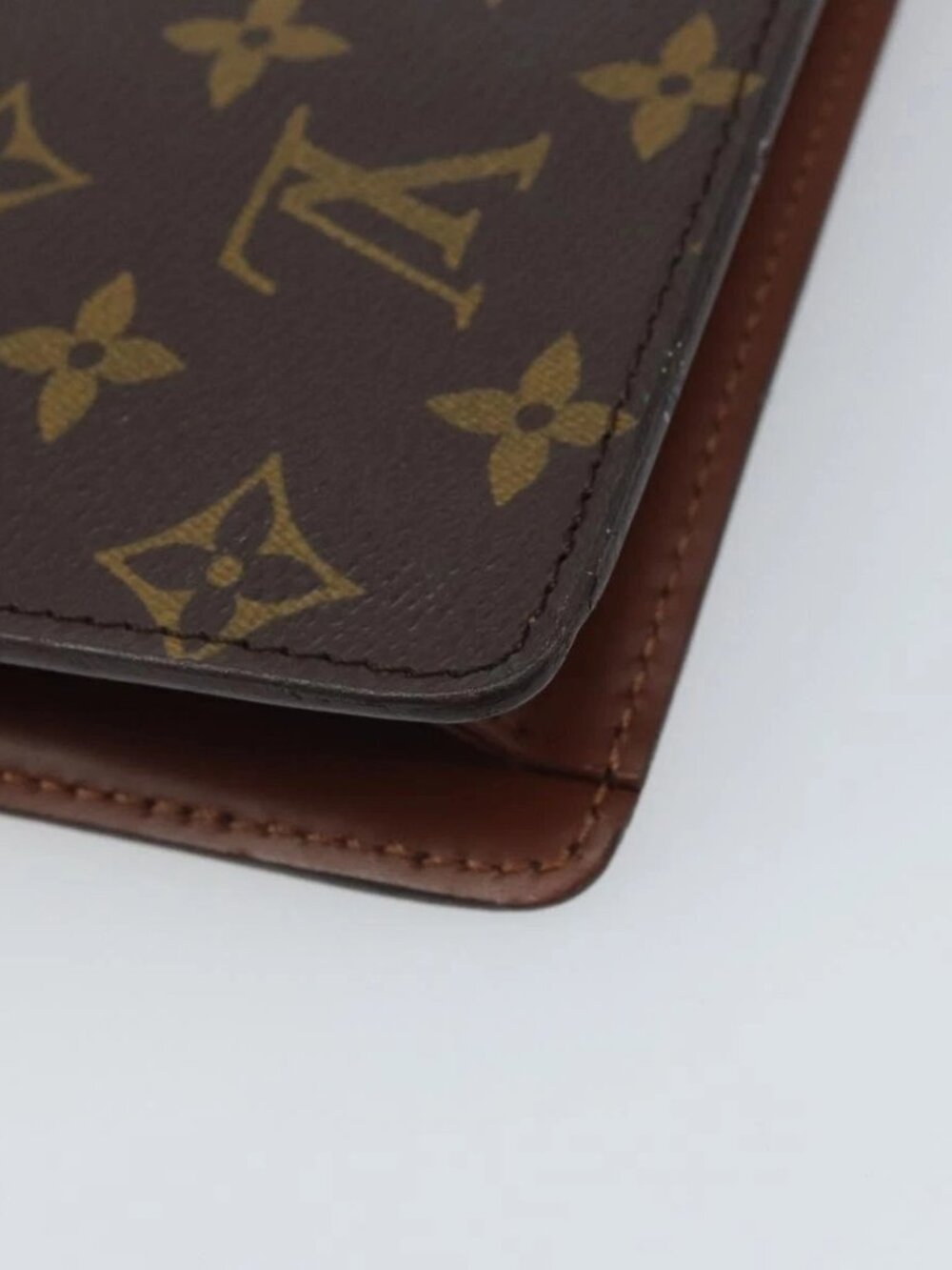 LOUIS VUITTON Monogram Chaillot Clutch Bag M51786 LV Auth 169992 - Picture 4 of 16